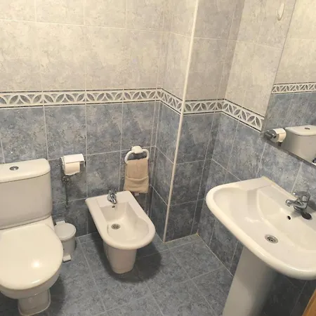En El Centro De Salou, Playa , Padel , Tenis Y Piscina, Complejo Larimar *