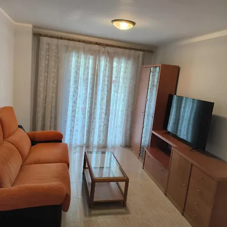 Larimar, Piscina Y Deportes En Salou *